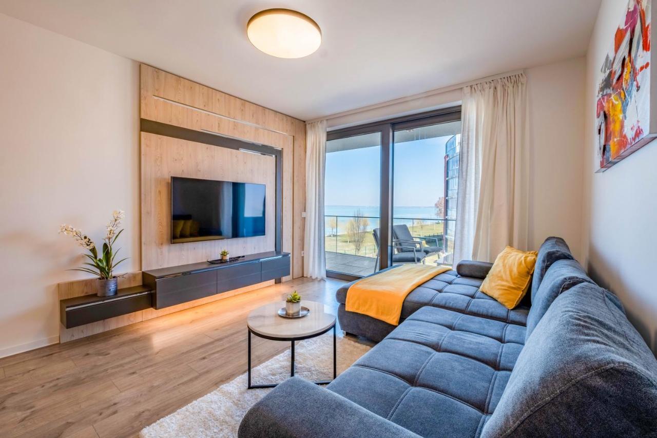 MF Coral Beach Apartment Siófok Exterior foto