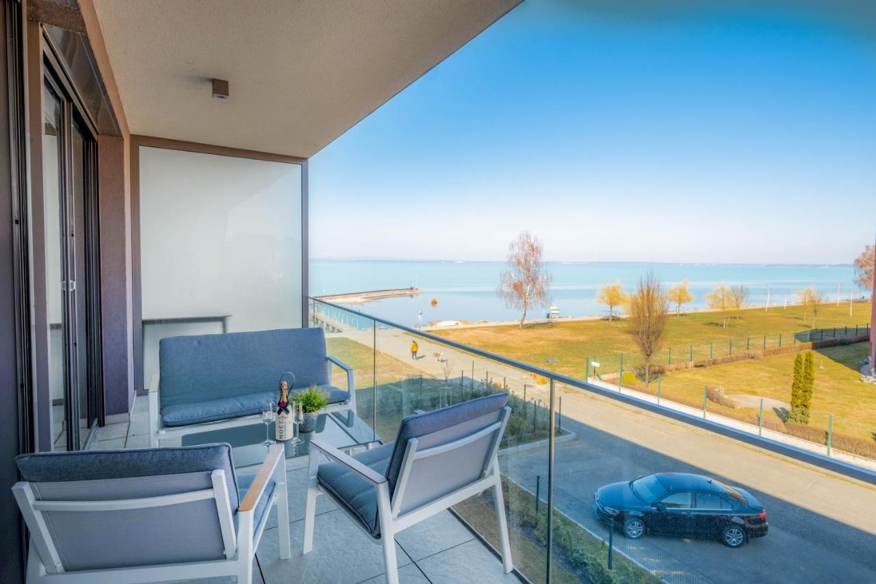MF Coral Beach Apartment Siófok Exterior foto